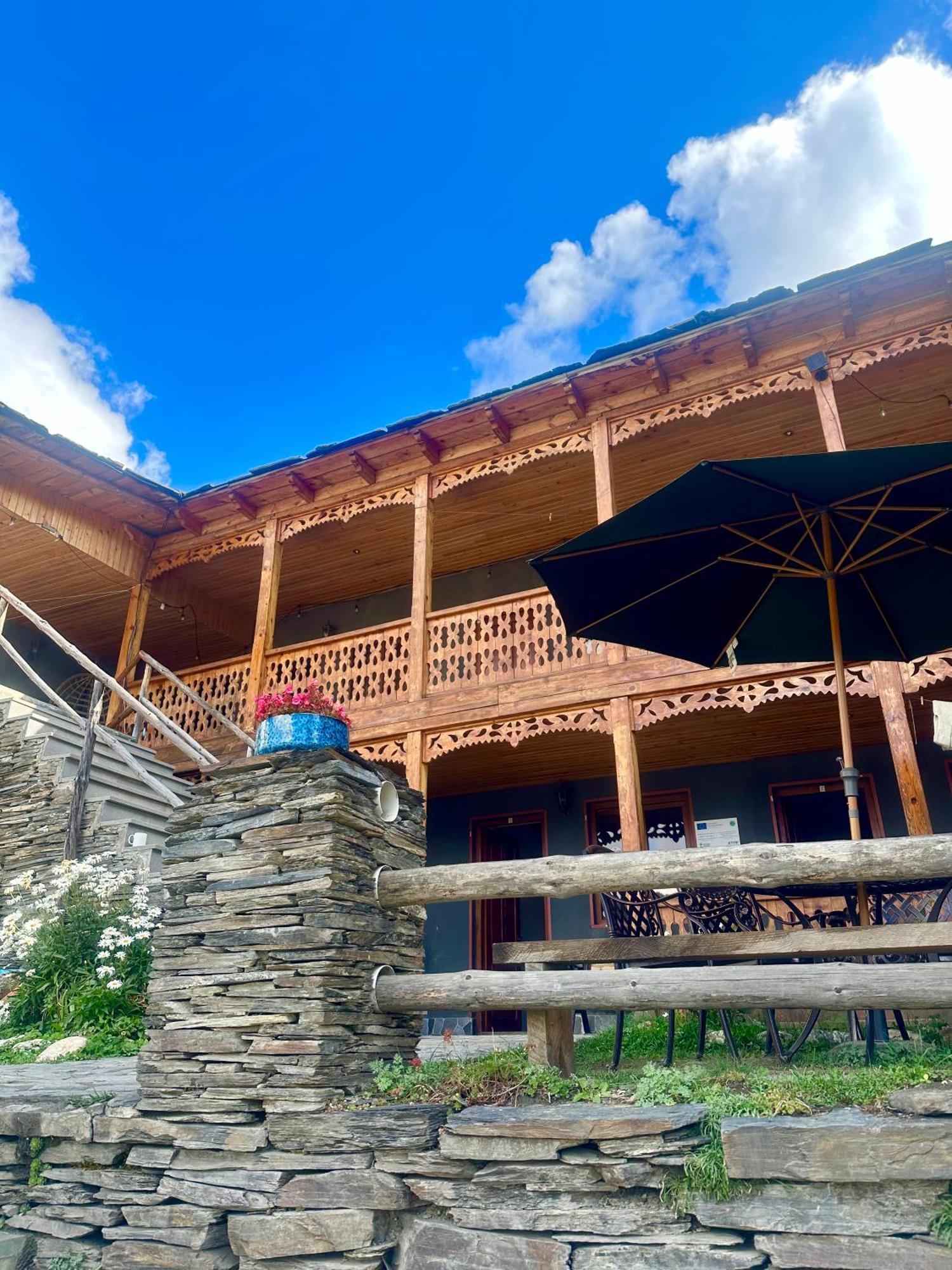Guesthouse Lasharai Omalo المظهر الخارجي الصورة