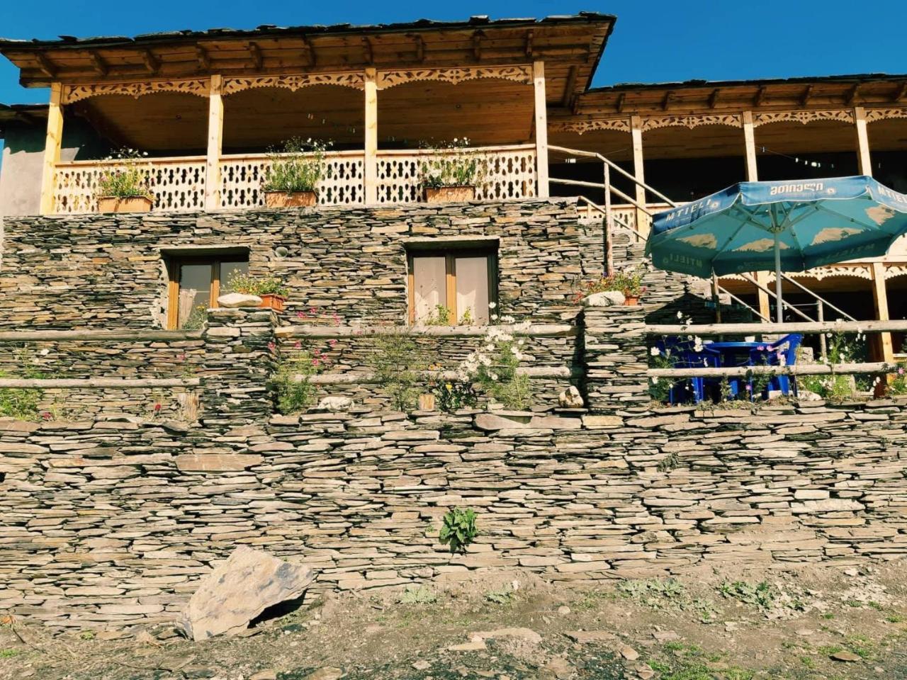 Guesthouse Lasharai Omalo المظهر الخارجي الصورة